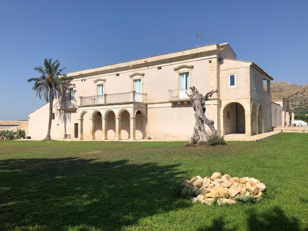 Ballium Luxury Relais Avola Exteriér fotografie