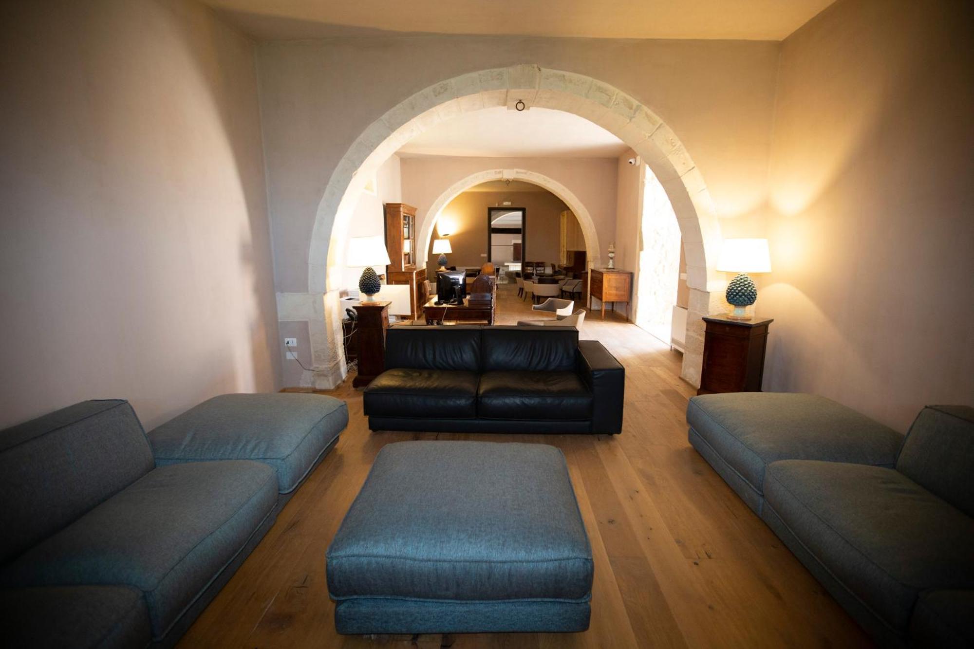 Ballium Luxury Relais Avola Exteriér fotografie