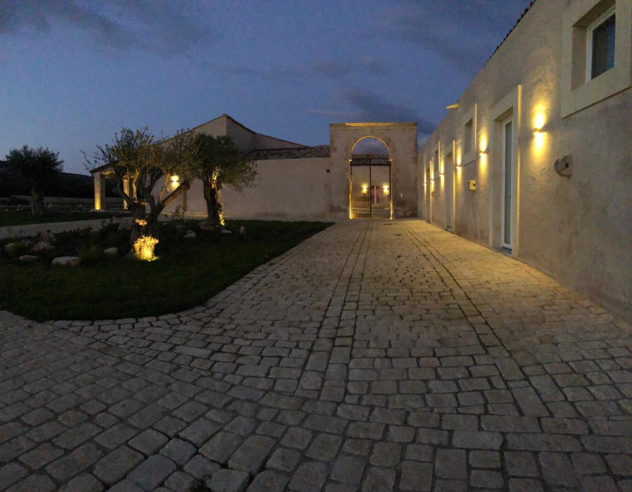 Ballium Luxury Relais Avola Exteriér fotografie